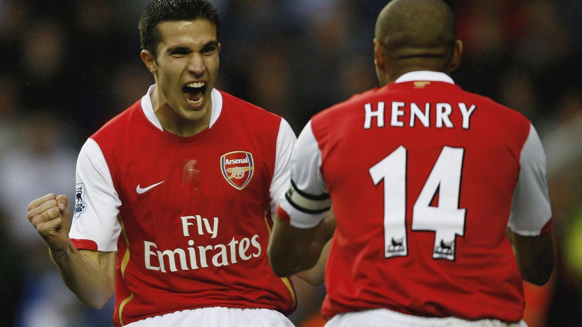 开云体育官网-英格兰终场绝杀引爆德甲争冠悬念！一场国际友谊赛如何折射联赛终极狂飙？