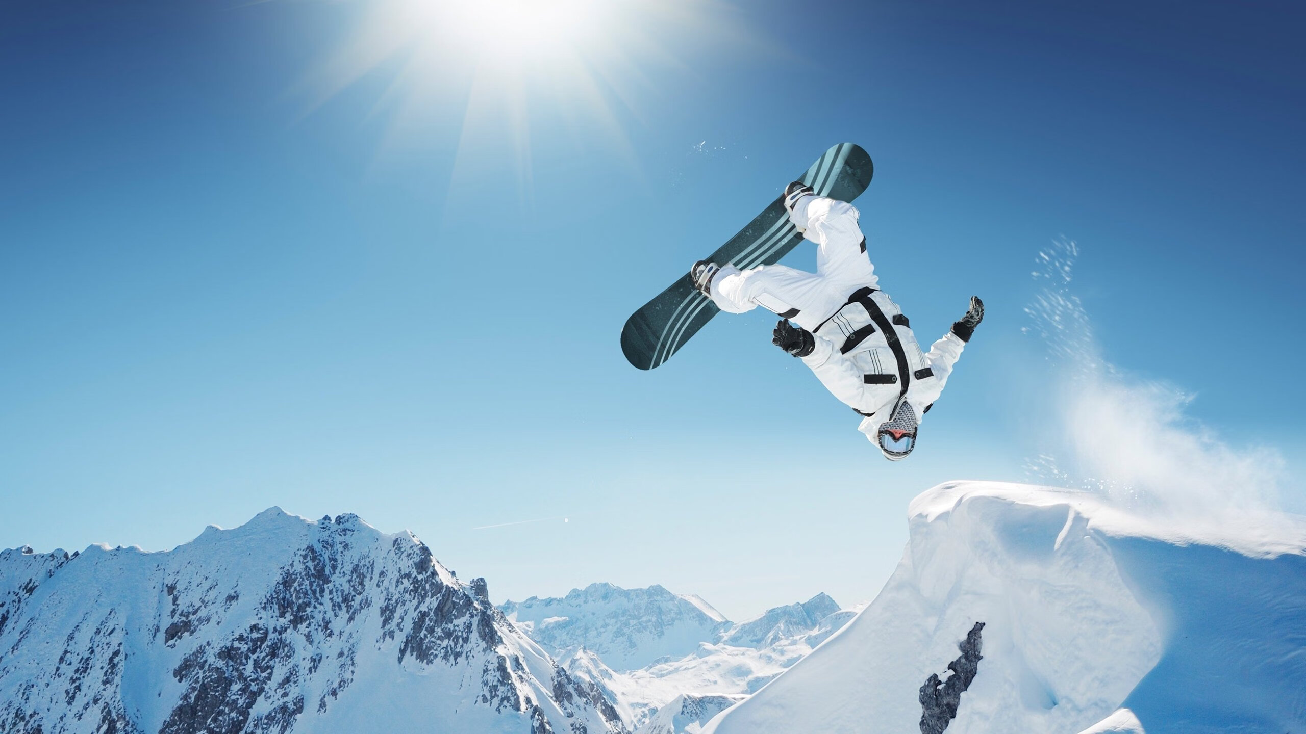 开云下载-加勒比海啸，当牙买加雷电击穿潘帕斯雄鹰，卡塞米罗为何成为风暴之眼？